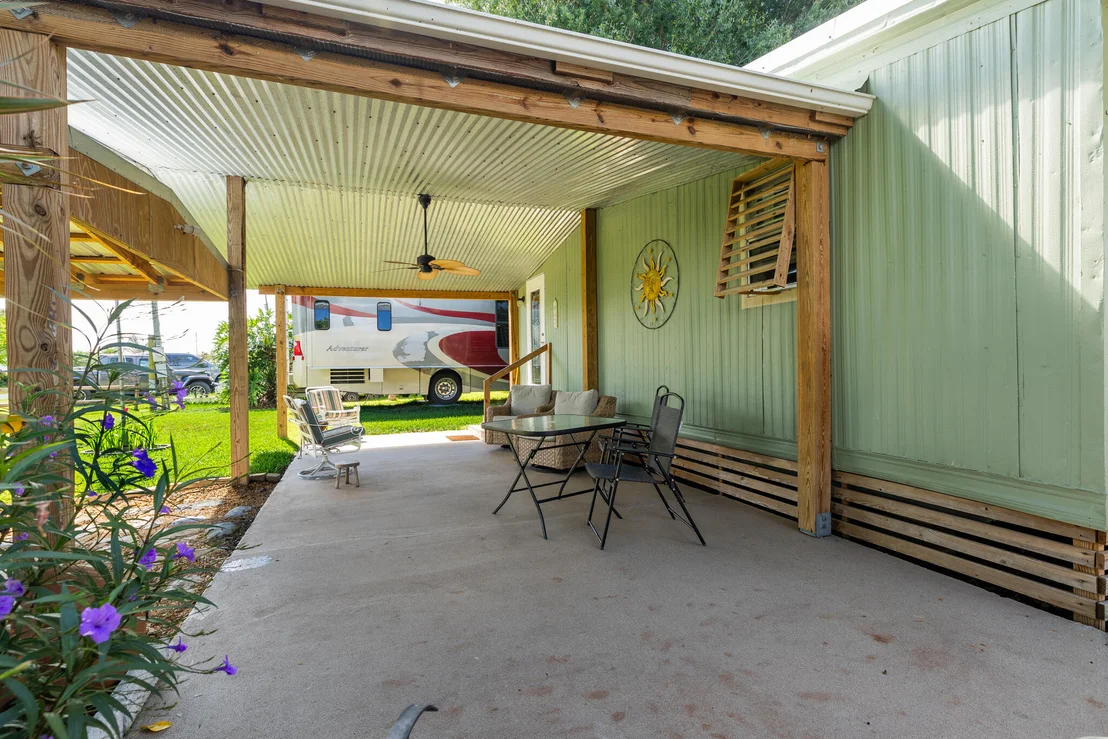 Photo of 1940 SE 8TH Avenue