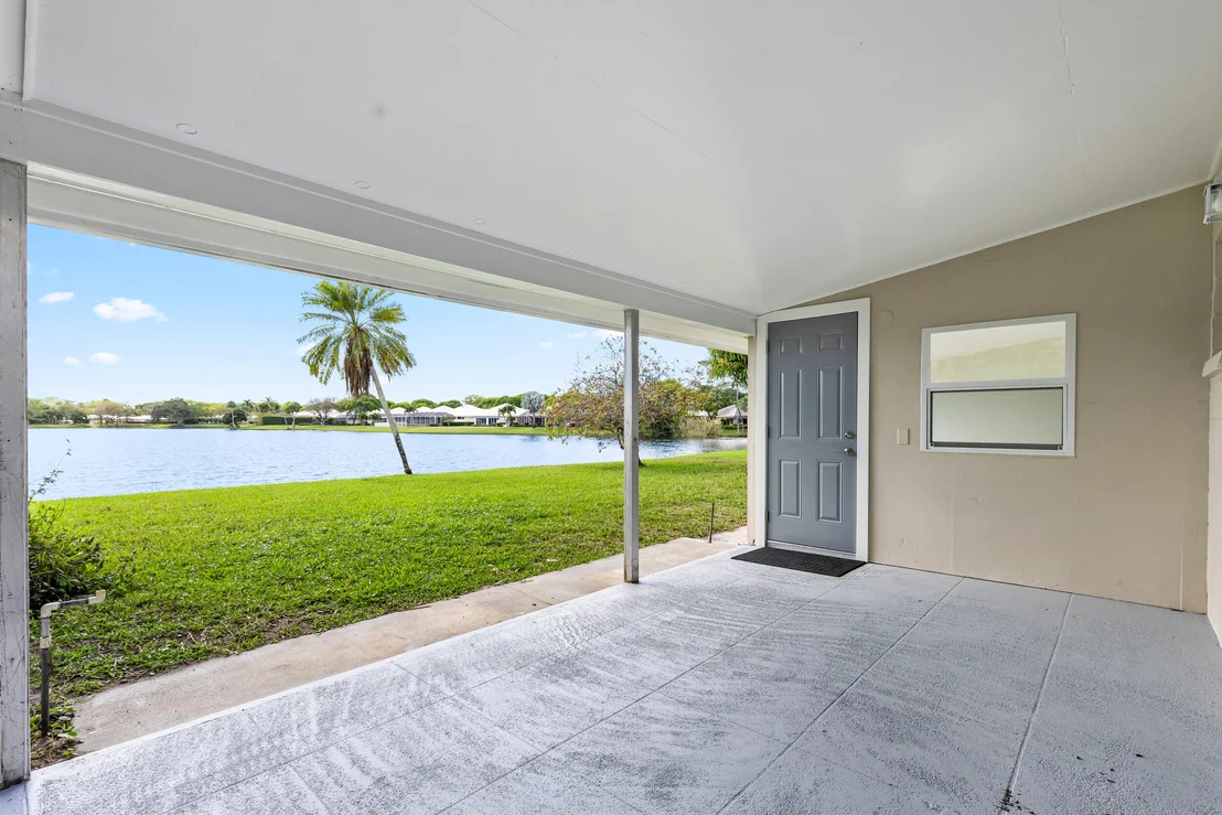 Photo of 302 Riverside Drive