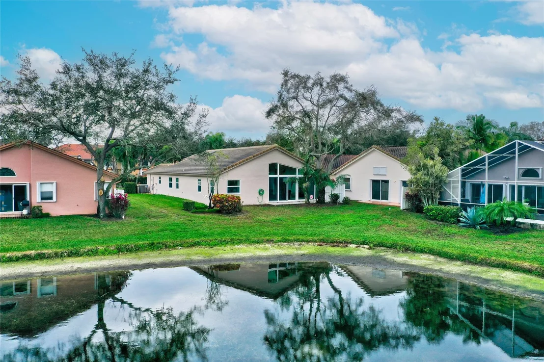 Photo of 7891 Waterfall Terrace