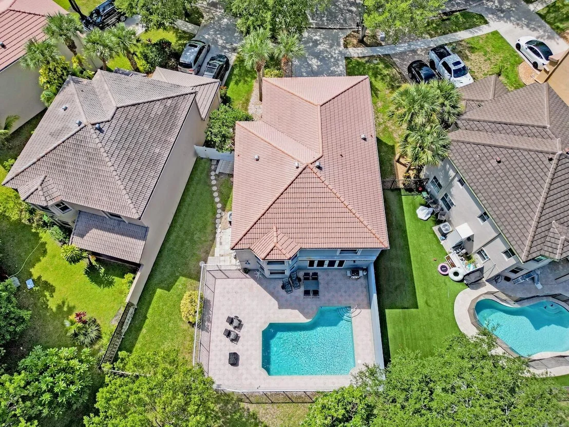 Photo of 7522 Oak Grove Circle