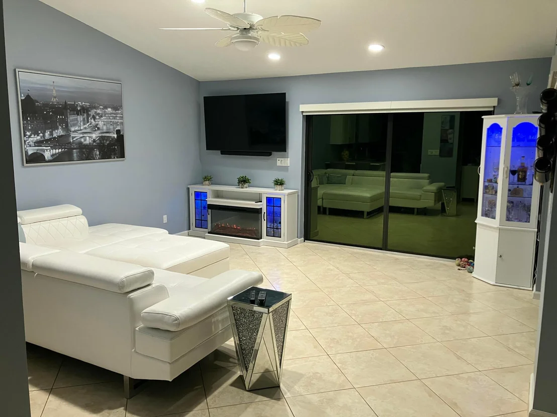Photo of 425 Deer Creek Path E