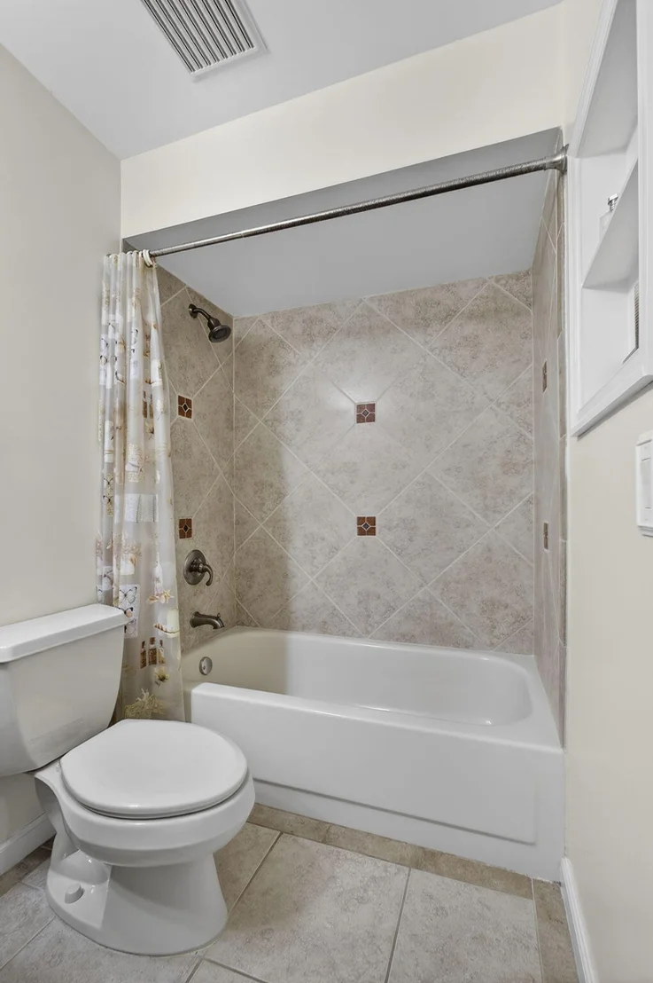 Photo of 152 Eagleton Court