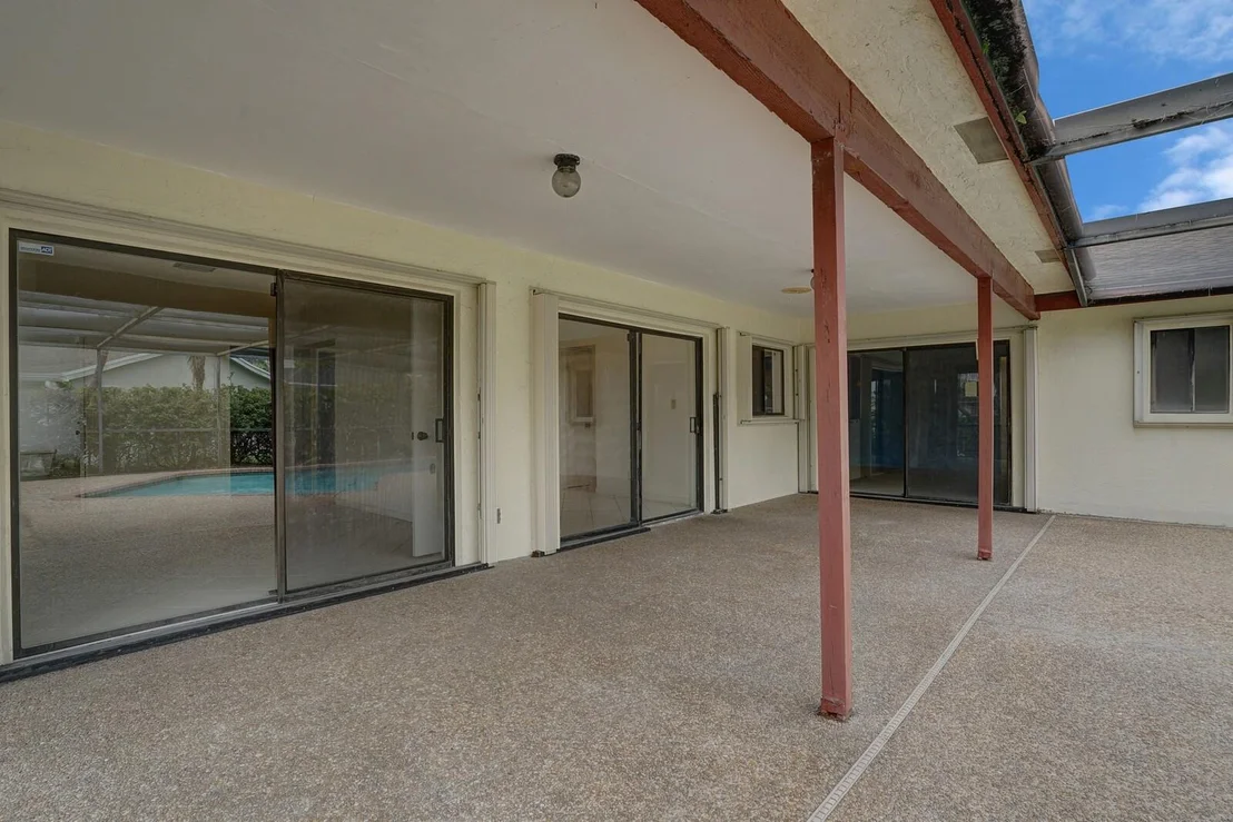 Photo of 7010 NW 22nd Way