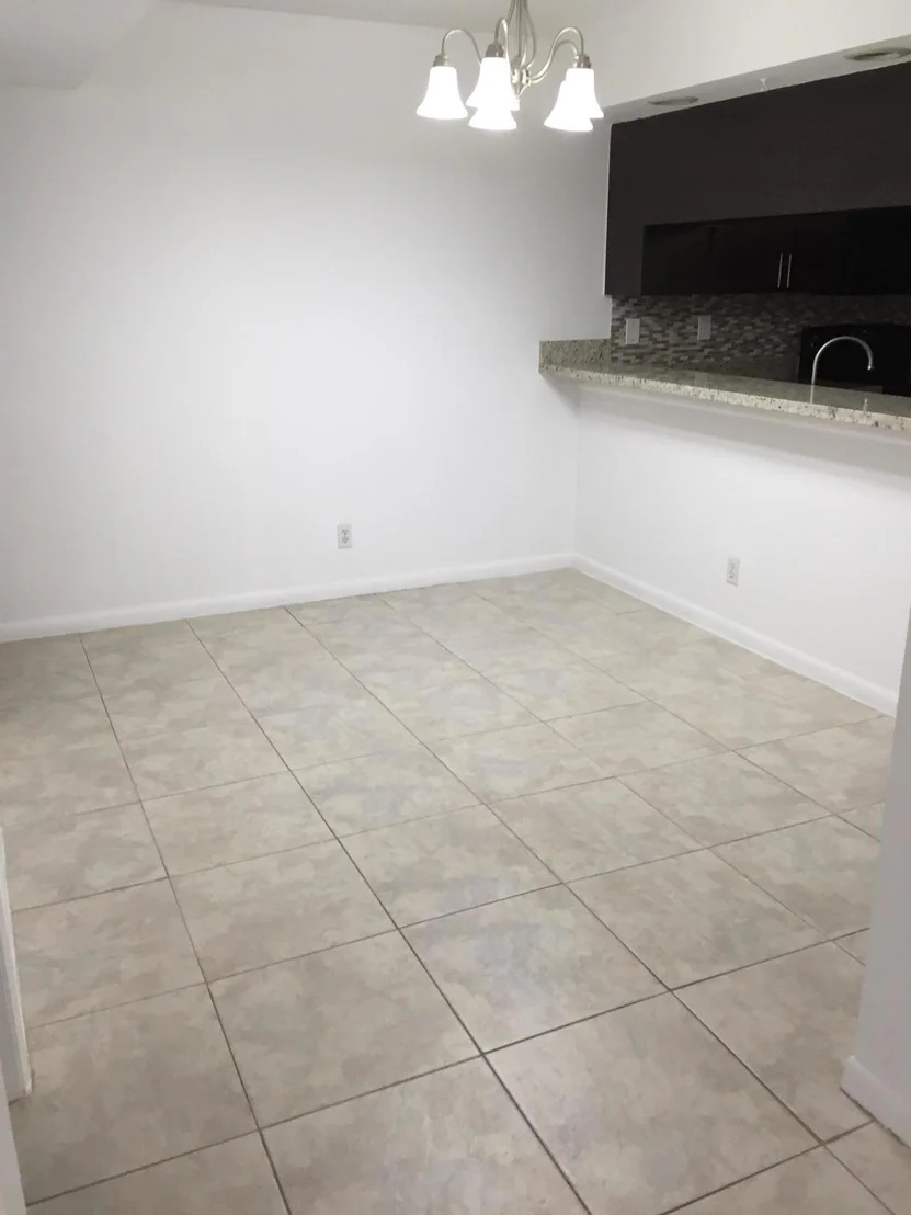 Photo of Unit D at 8152 Thames Boulevard
