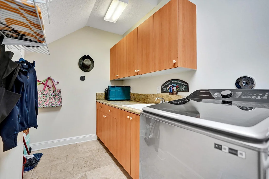 Photo of 9737 Campi Drive