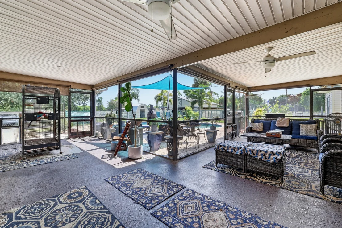 Photo of 14095 BIDDEX Road