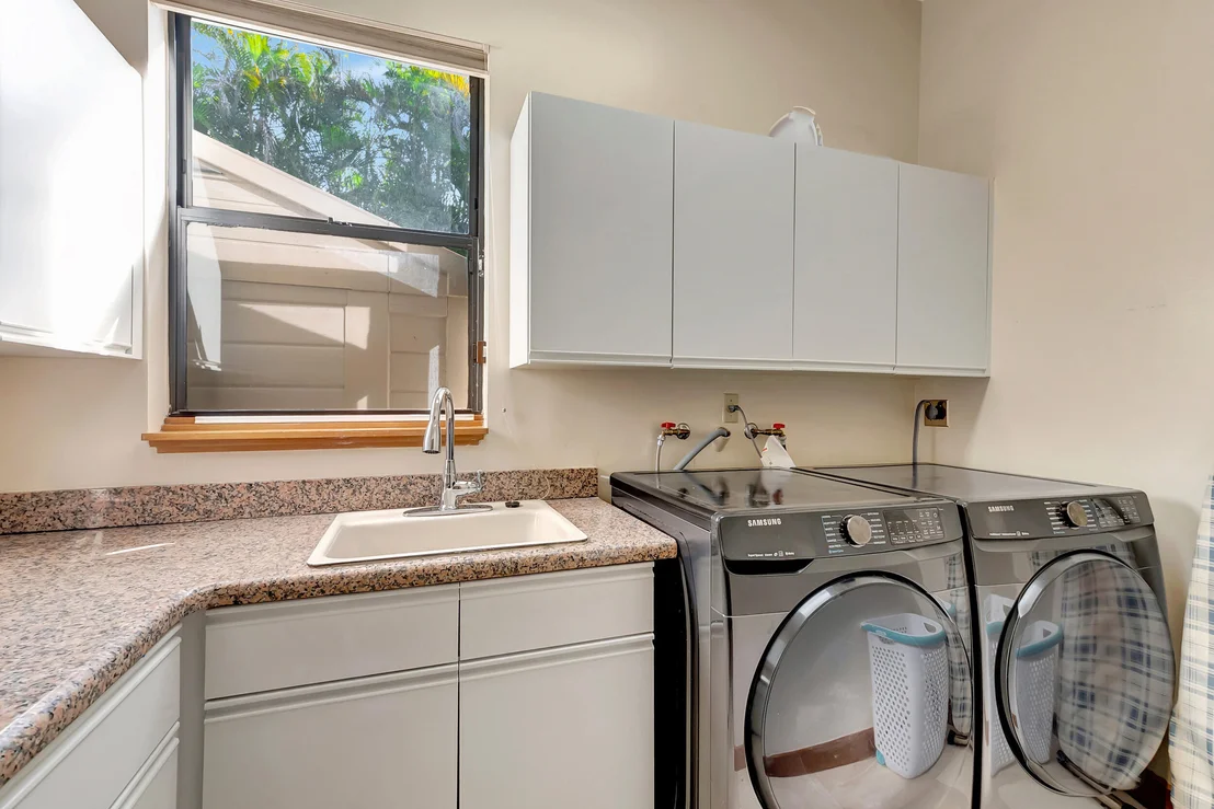 Photo of 7555 Mandarin Drive