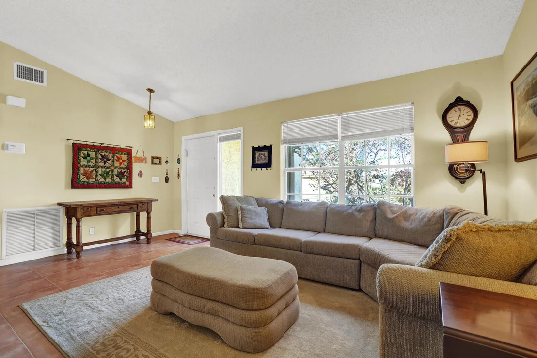 Photo of 5696 Descartes Circle