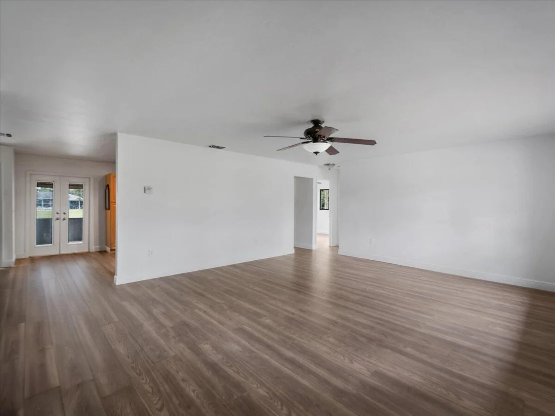 Photo of 406 Fifth Avenue