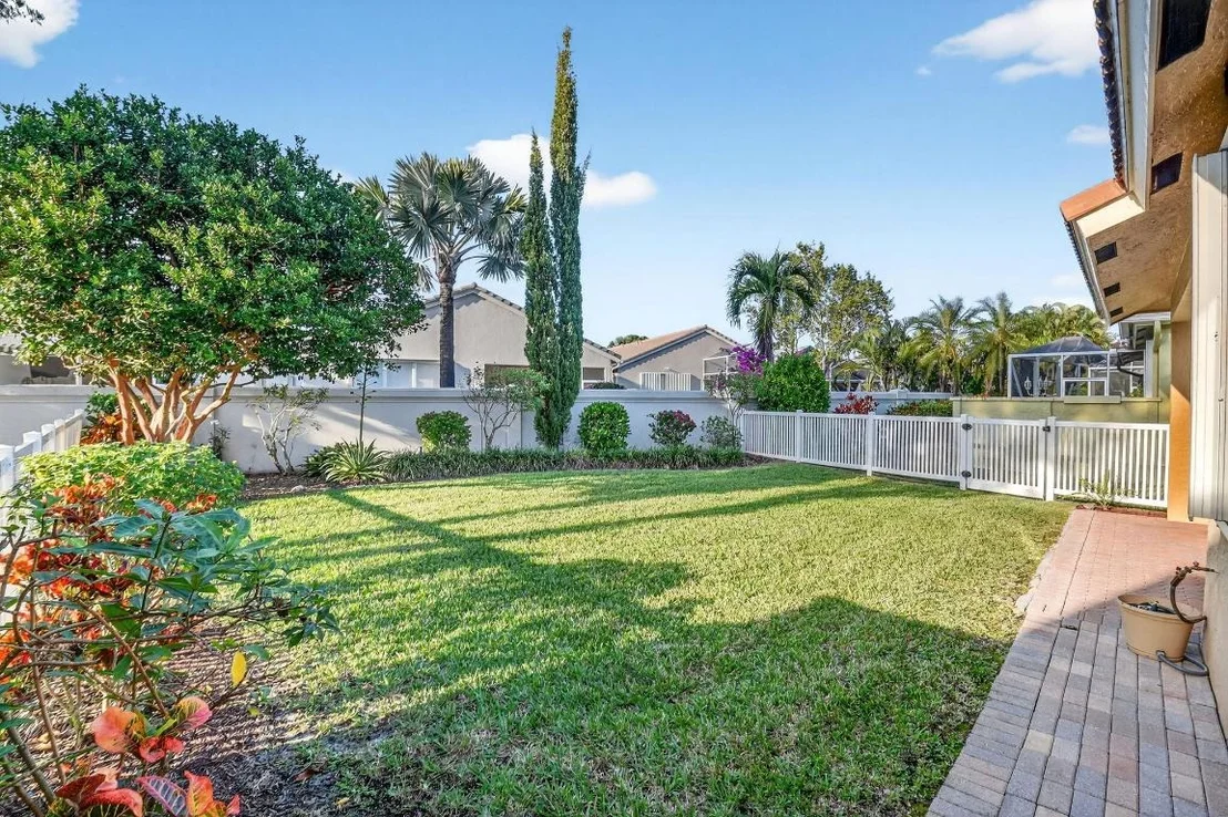 Photo of 8099 Bellafiore Way