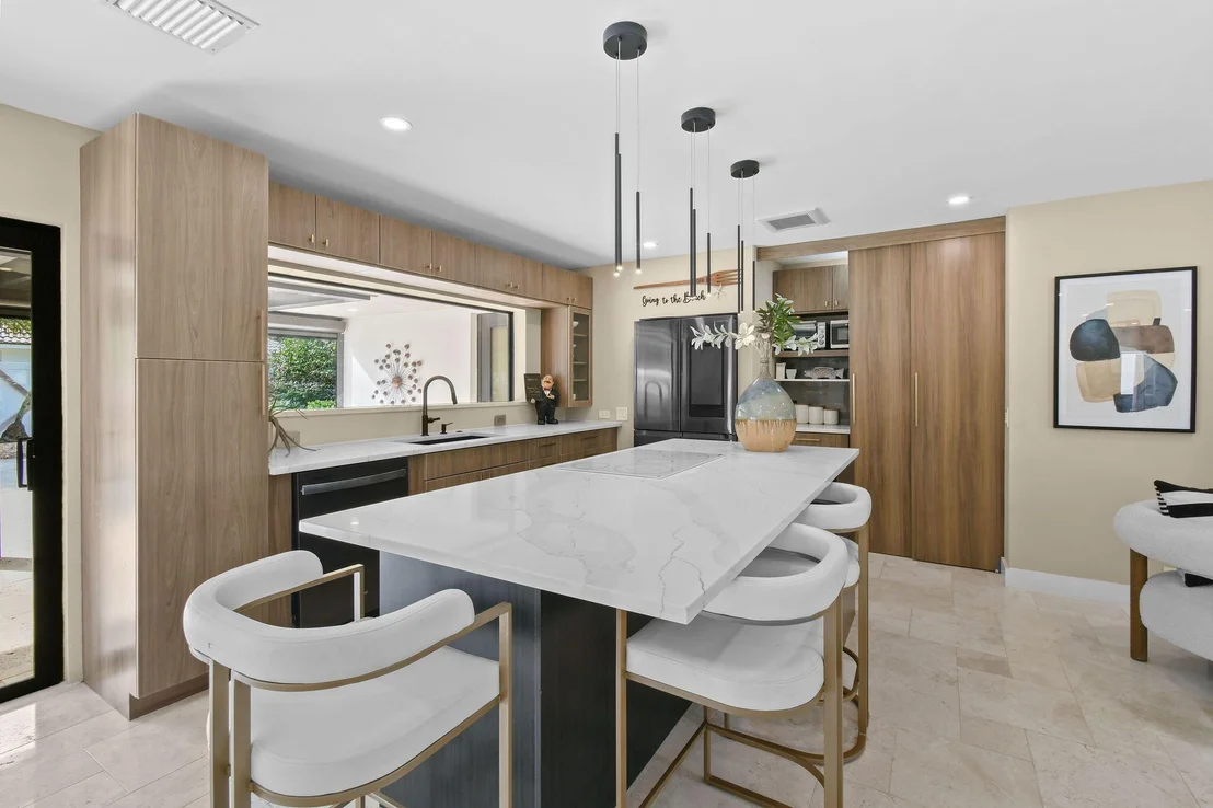 Photo of 1191 Dolphin Road