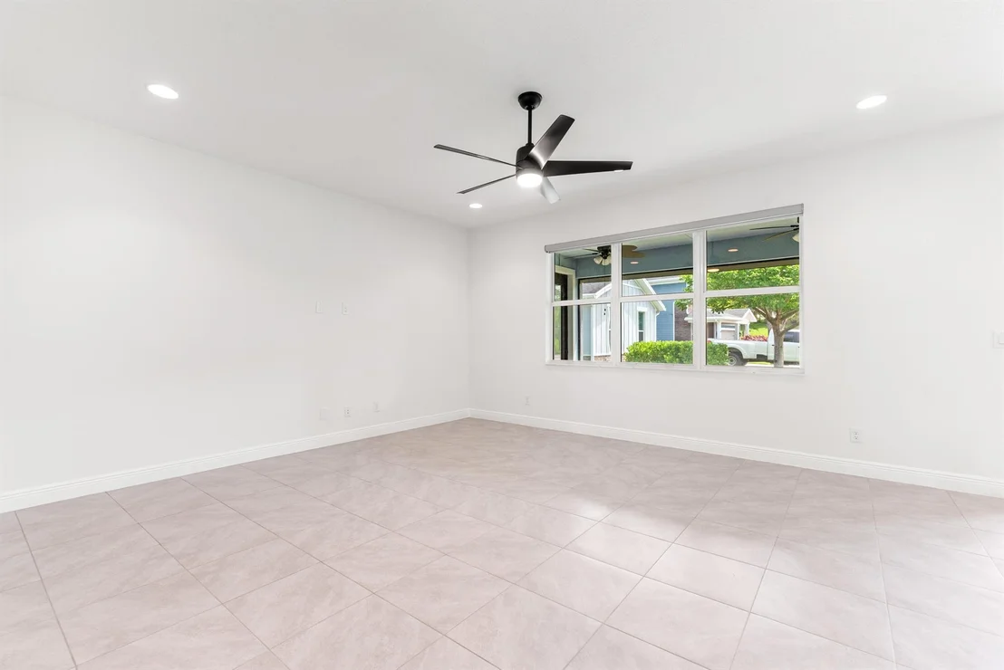 Photo of 848 Sterling Pine Place
