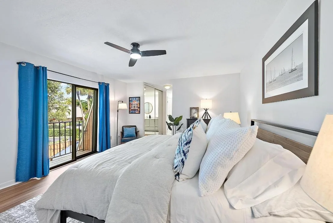 Photo of Unit 30C at 1420 Ocean Way