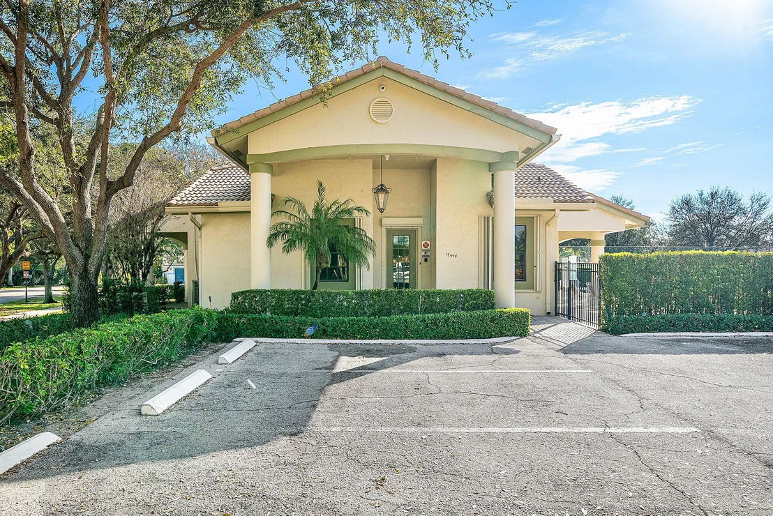 Photo of 5665 Aspen Ridge Circle