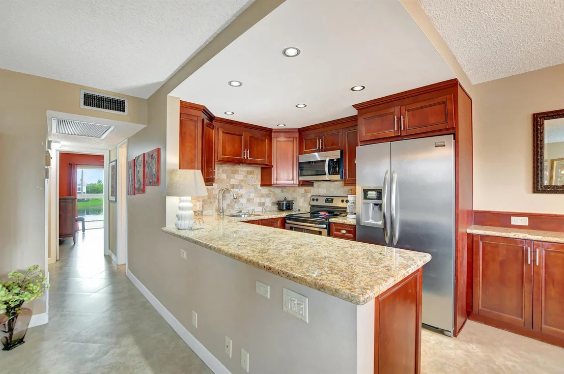 Photo of 3003 Ashby C