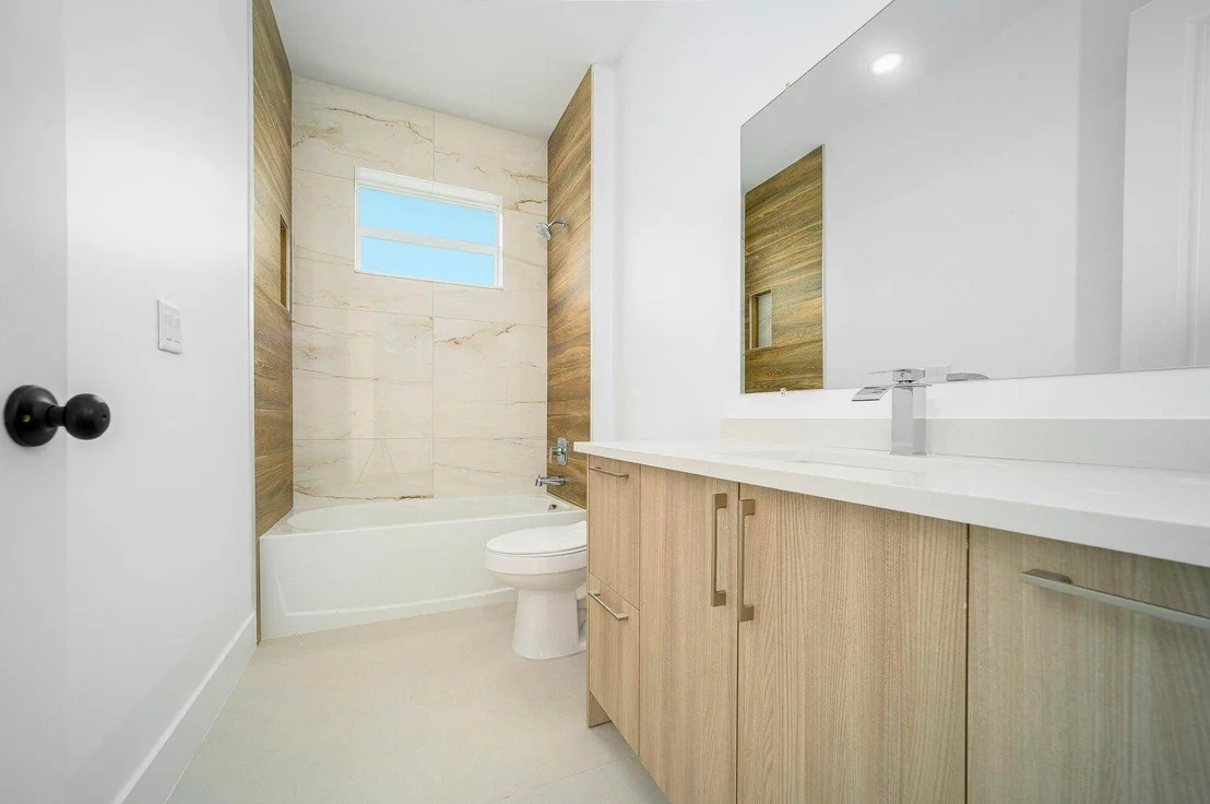 Photo of 15261 Brainbridge Circle