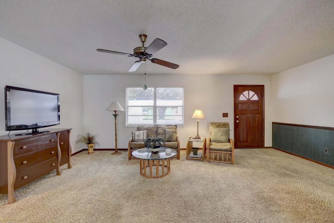 Photo of 1121 SE 10th Street