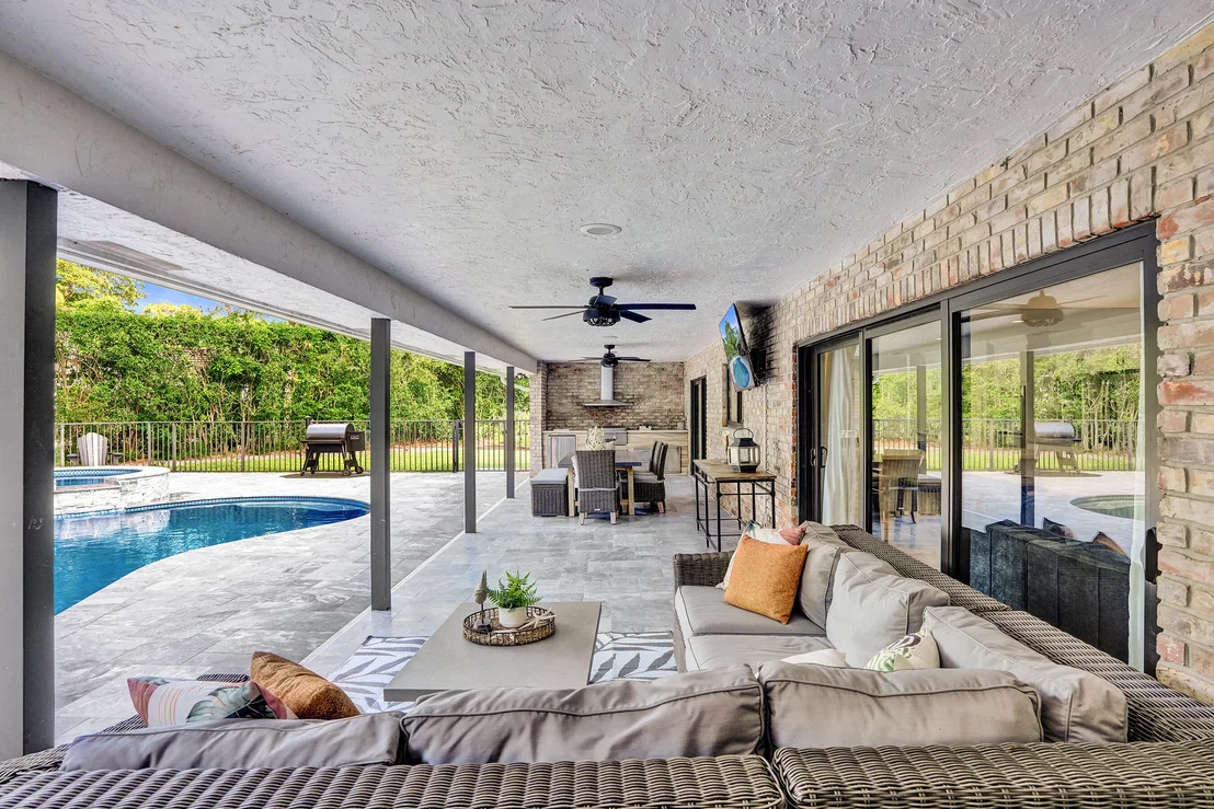 Photo of 3640 NW 24th Way