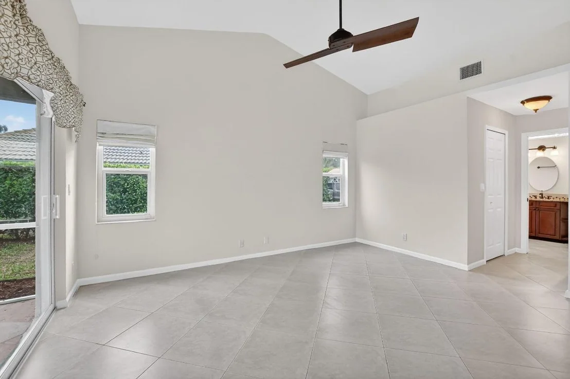 Photo of 10194 Canoe Brook Circle