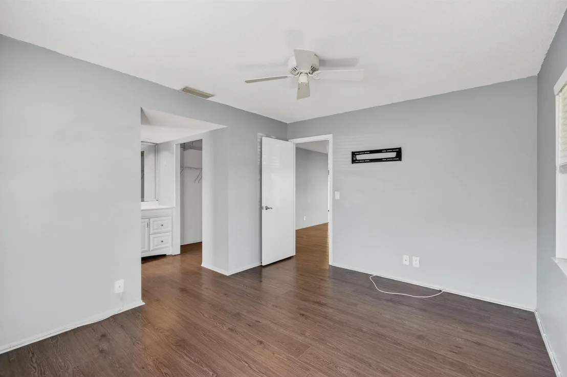 Photo of 714 Heron Drive