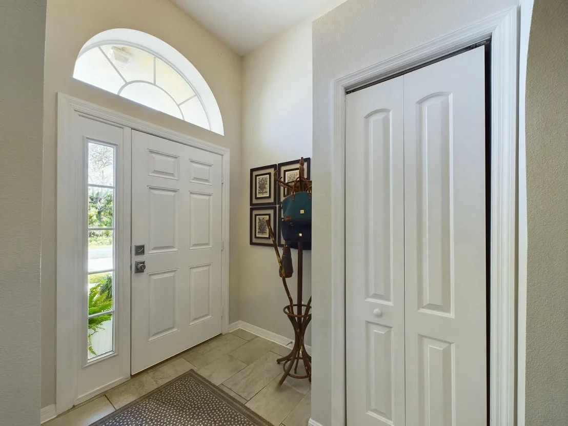Photo of 467 SE 38th Avenue