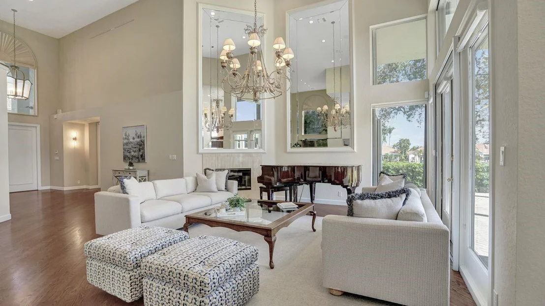Photo of 2760 Pinehurst