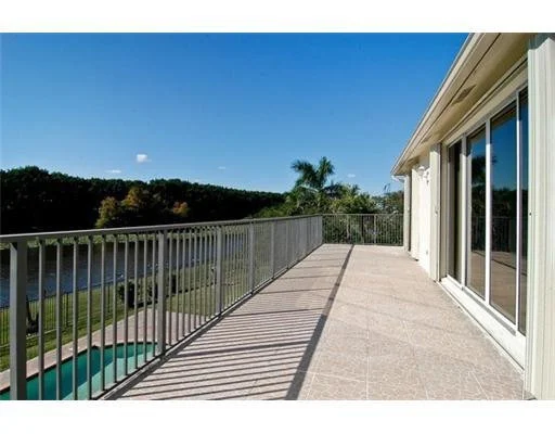 Photo of 399 Mallard Road