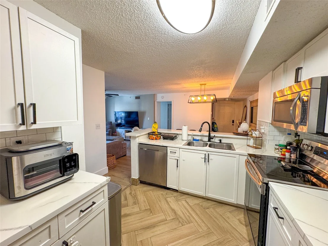 Photo of Unit 2113 at 3830 Lyons Road