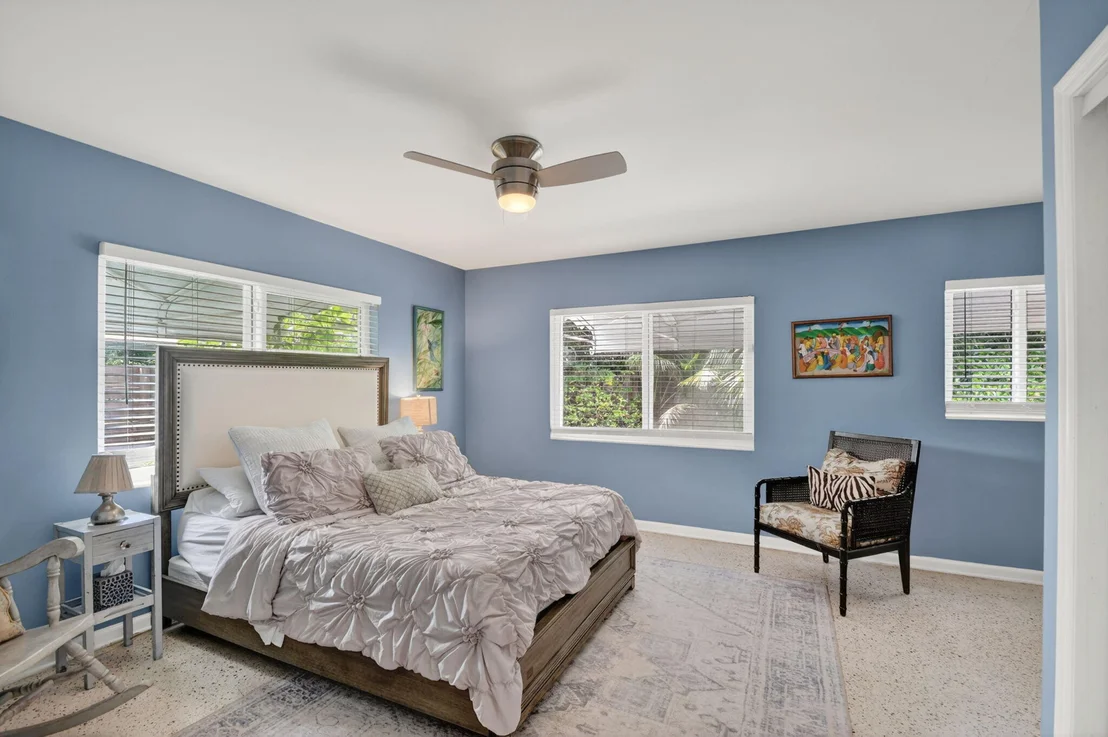 Photo of 338 Edmor Road