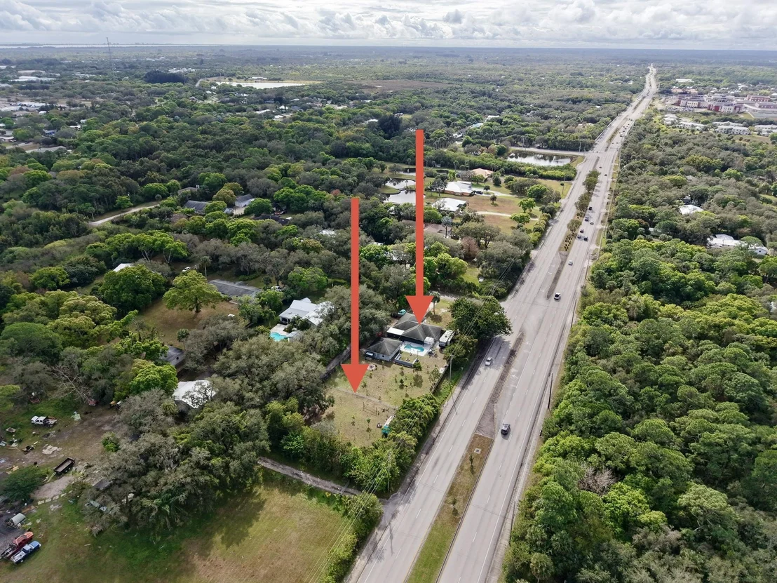 Photo of 2404 Dade Road