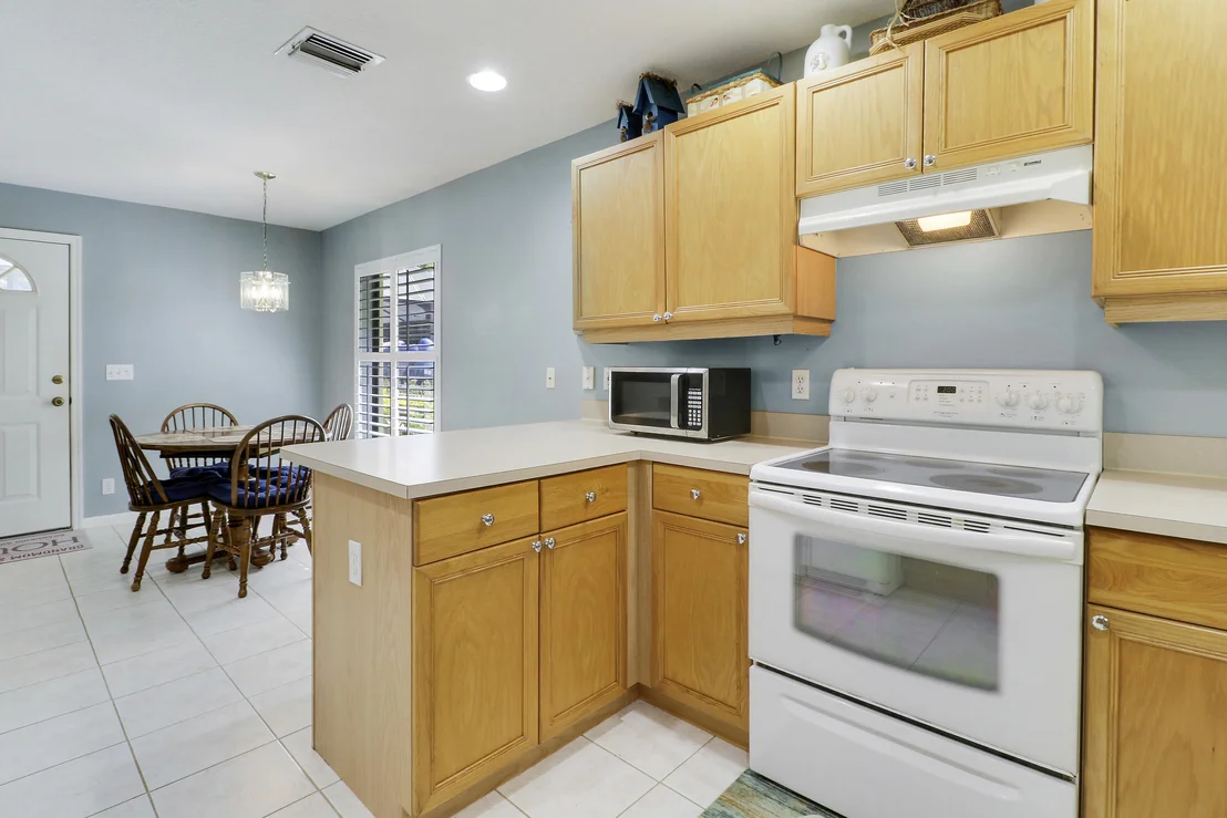 Photo of 15421 110th Avenue N