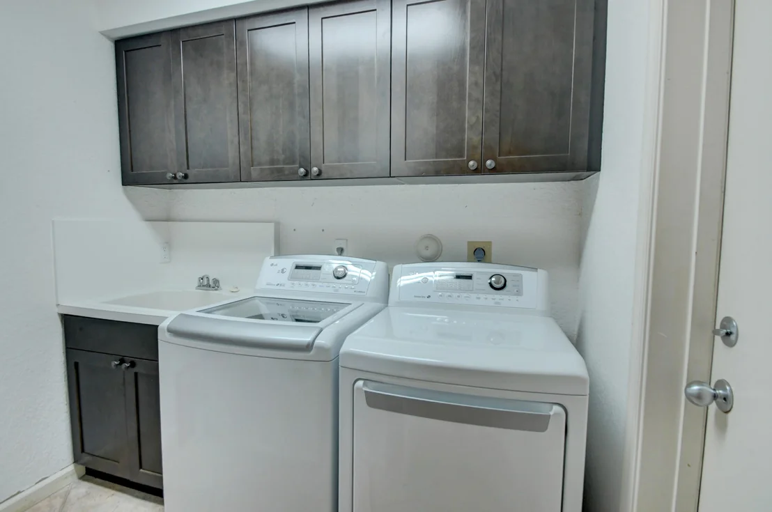 Photo of 2301 NW 25th Way