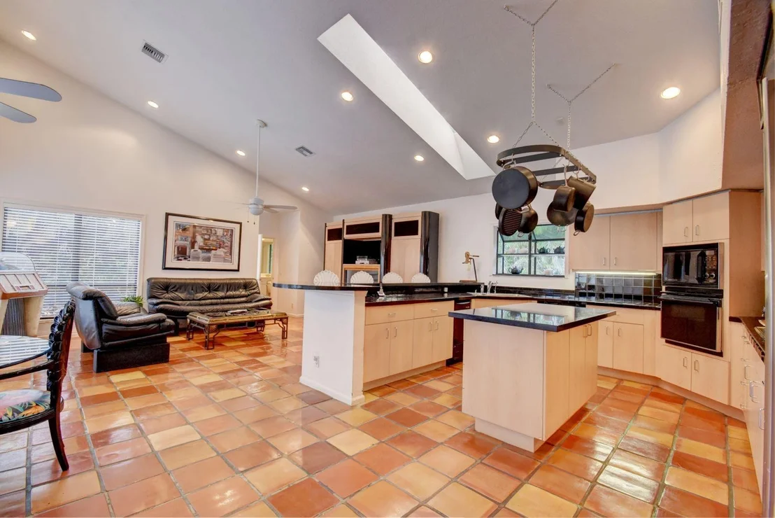 Photo of 4567 NW 25th Way