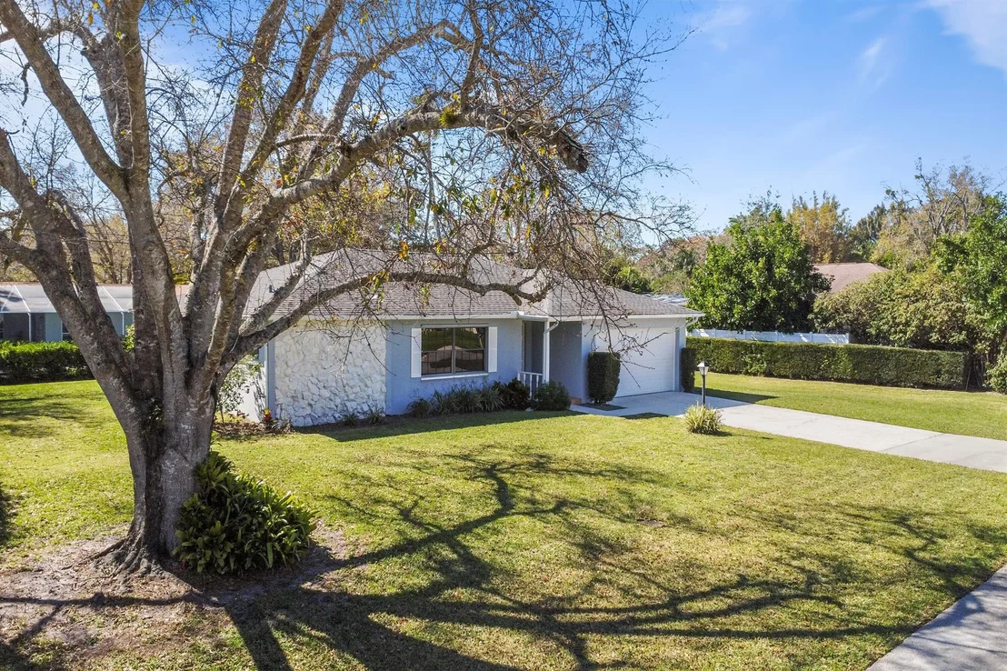 Photo of 2105 15th Lane