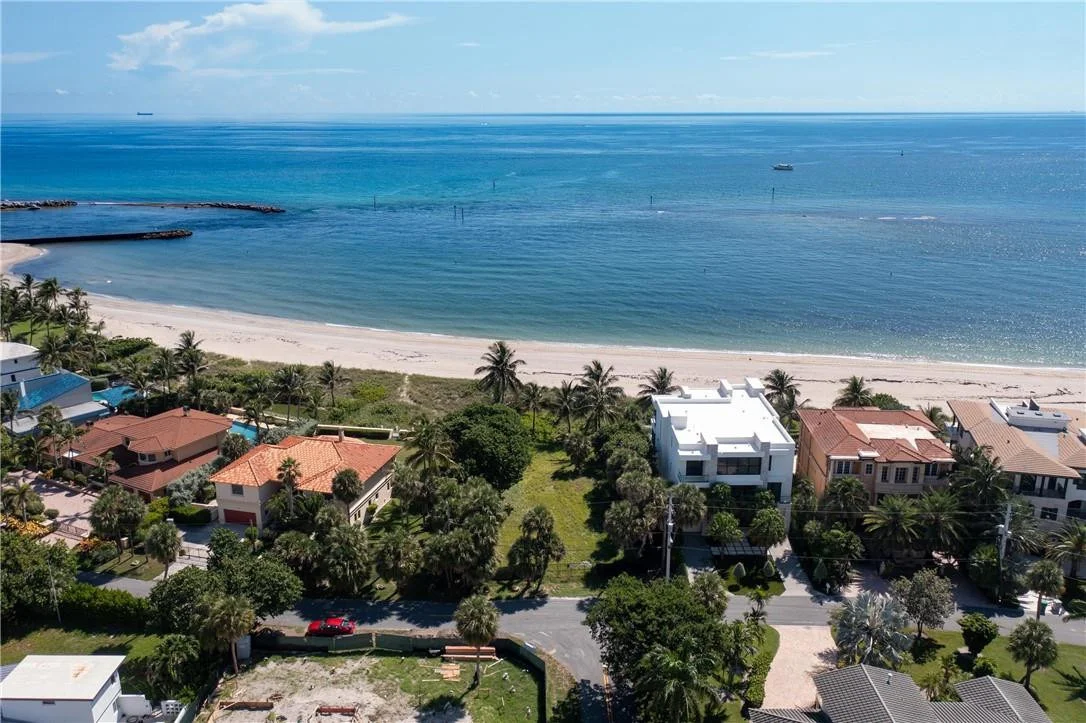 Photo of 2100 BAY Drive