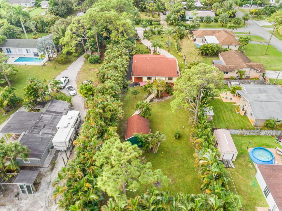 Photo of 5076 3rd Road