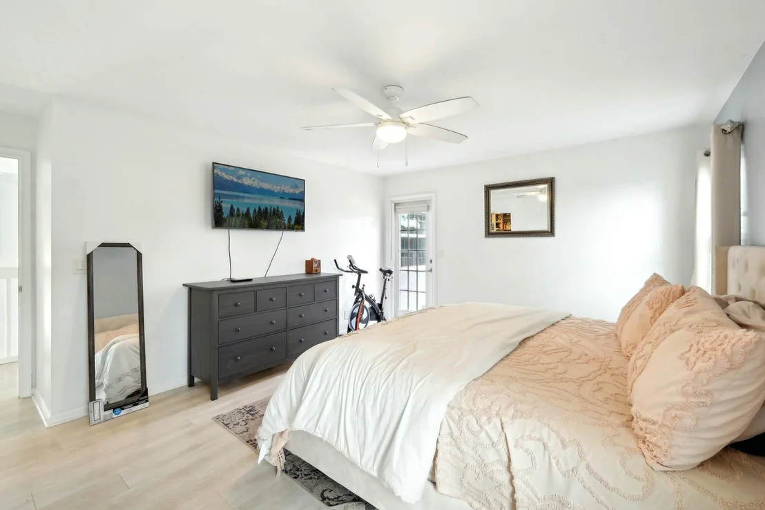 Photo of 8765 SE Riverfront Terrace