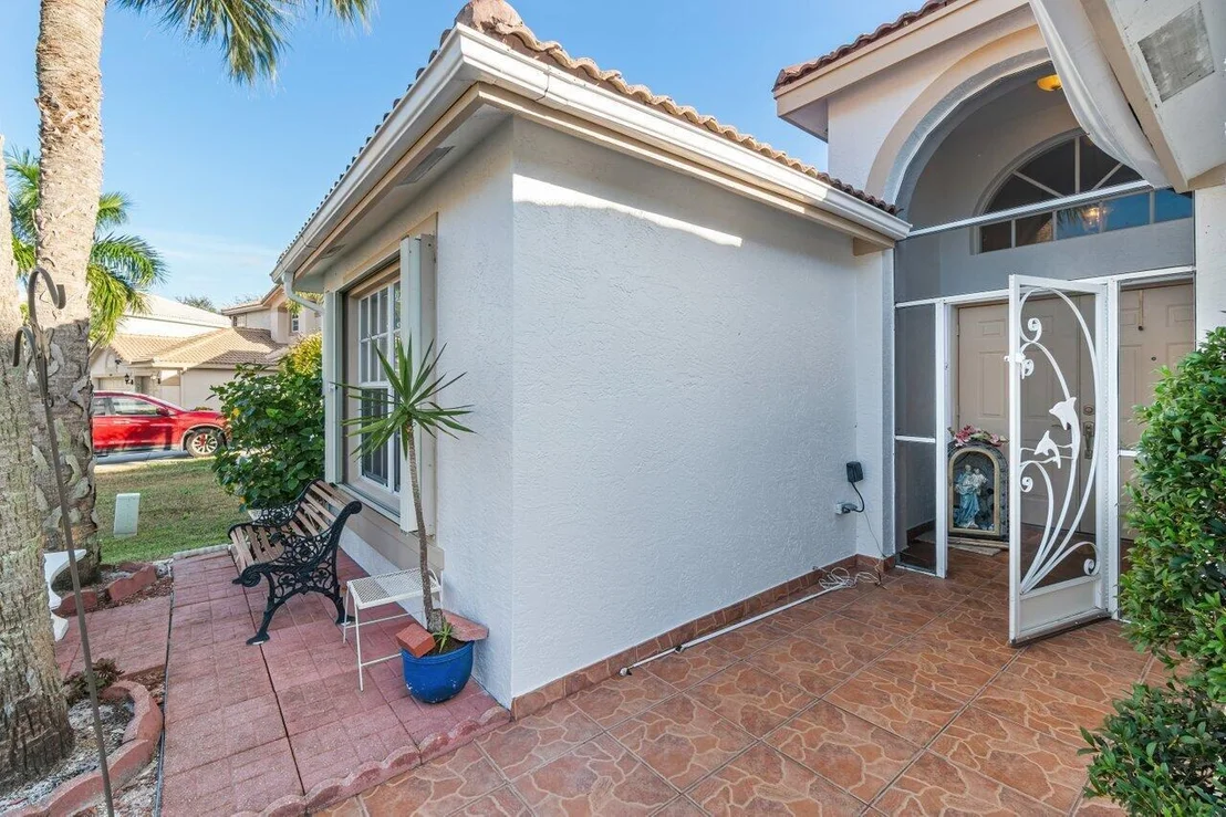 Photo of 3526 Chesapeake Circle