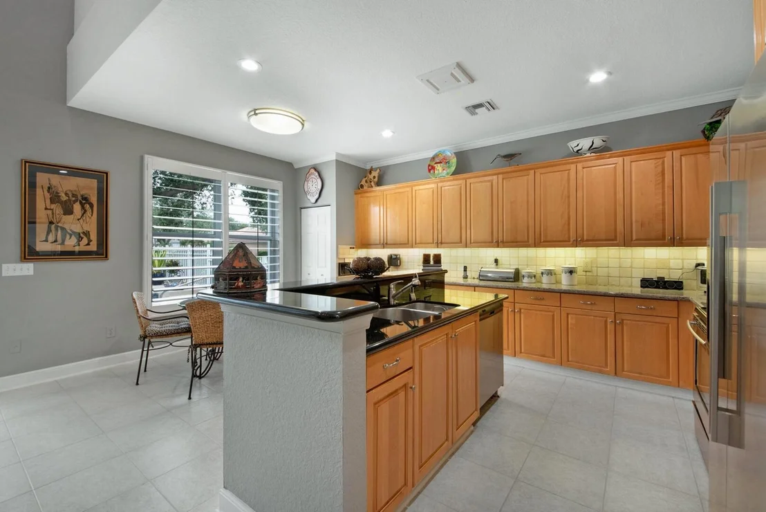 Photo of 13651 Weyburne Drive