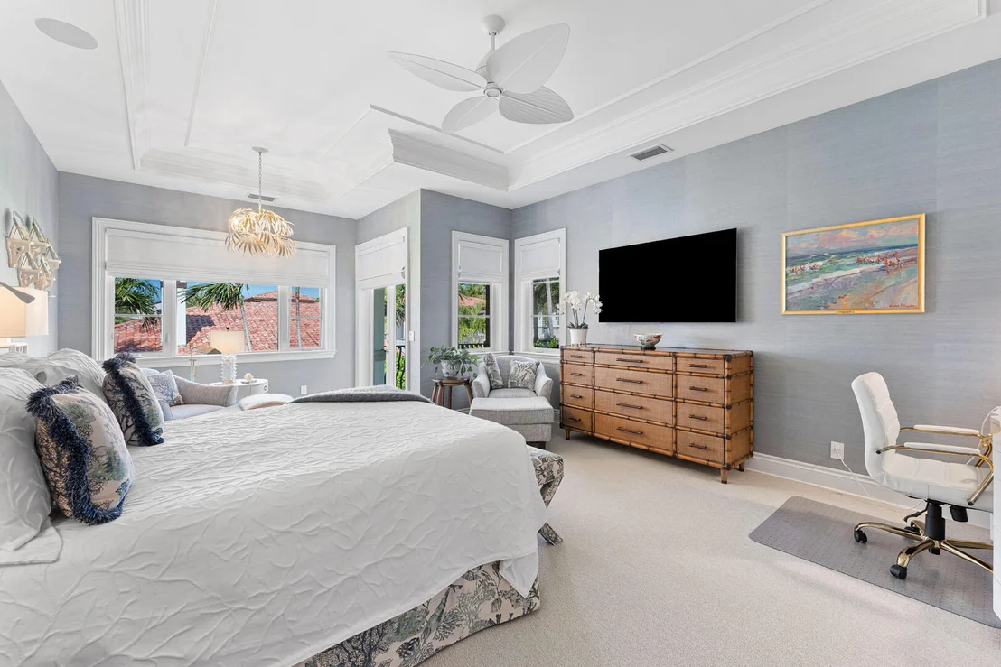 Photo of 2233 Date Palm Road