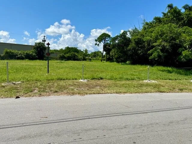 Photo of 2350 Shenandoah Road NE