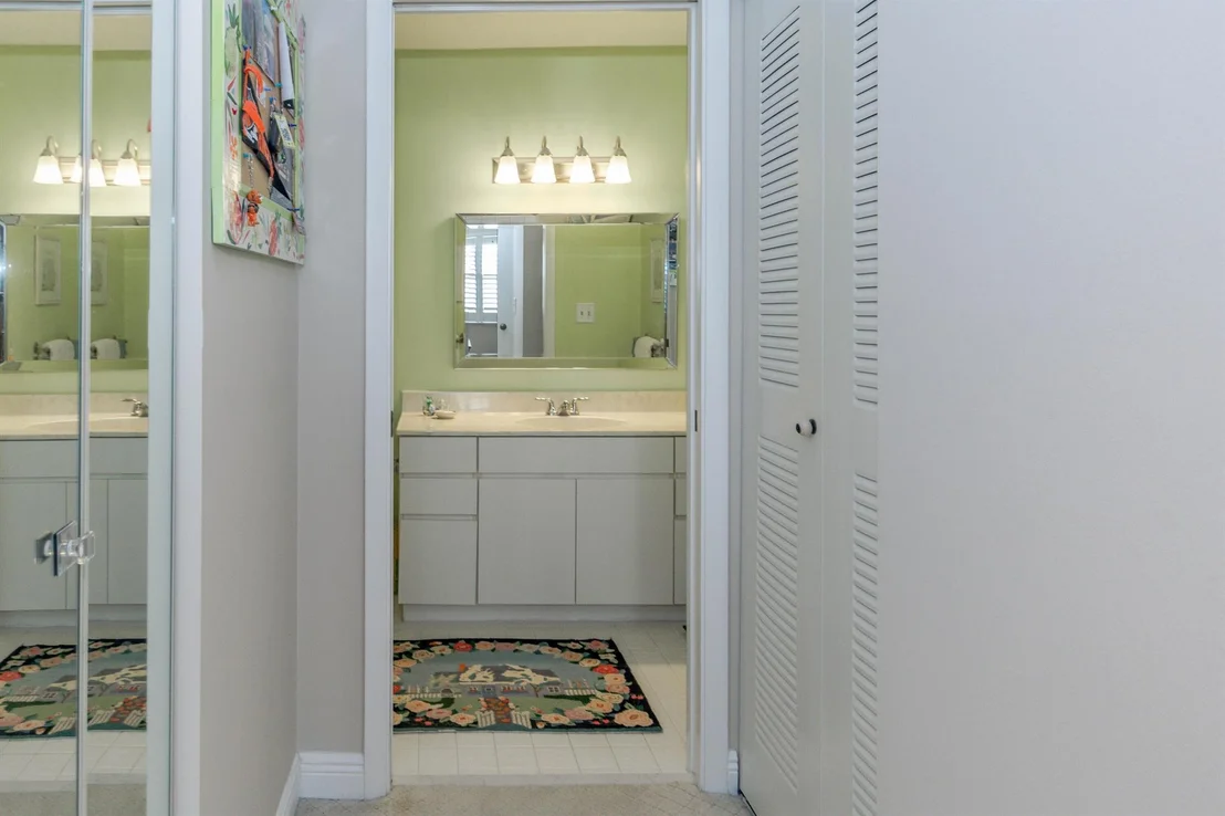 Photo of Unit C at 13947 Nesting Way