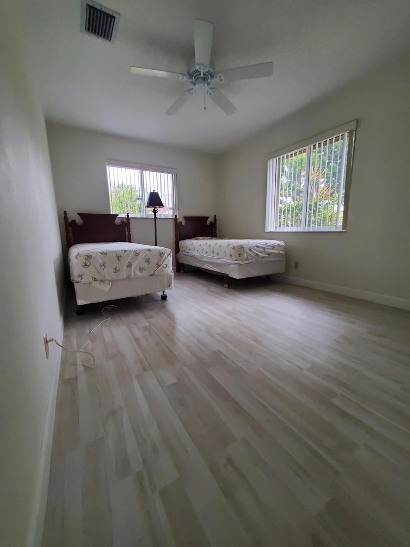 Photo of 2665 SE 27th Lane