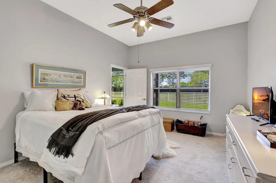 Photo of 3662 Old Lighthouse Circle