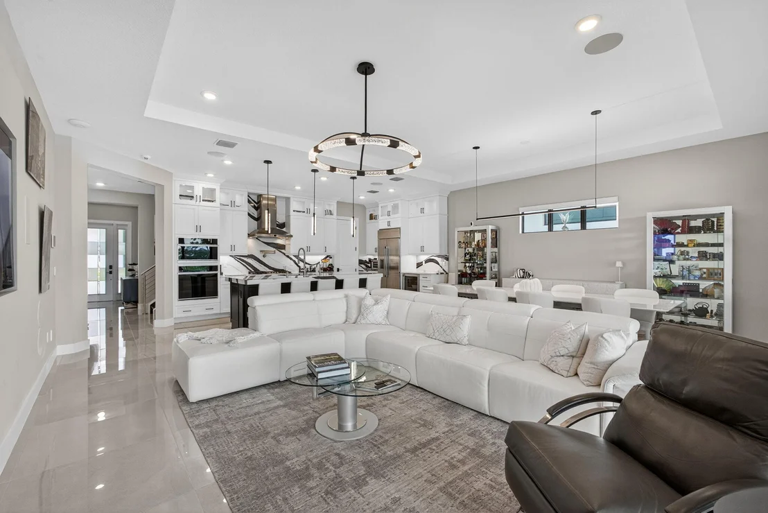 Photo of 15664 Merritt Drive