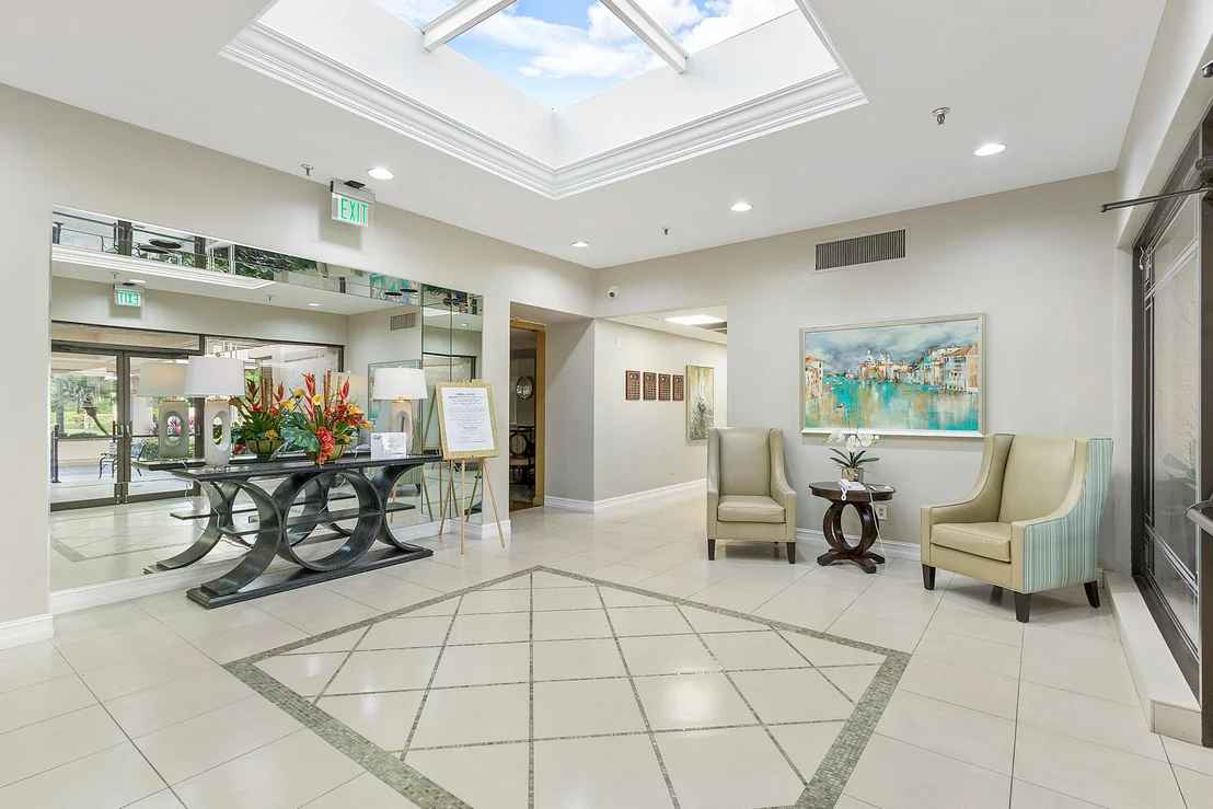 Photo of 5546 Forest Oaks Terrace