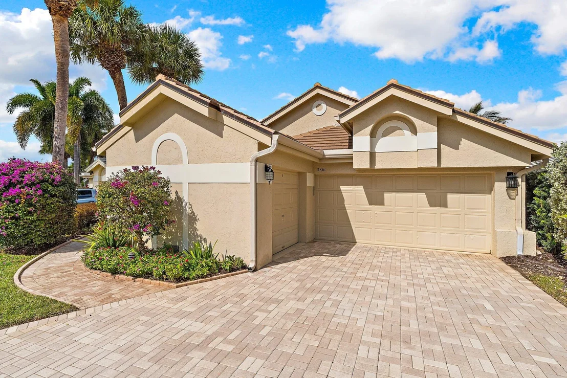 Photo of 3861 Shearwater Drive