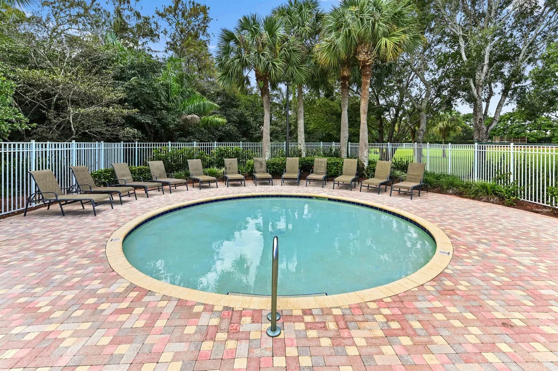 Photo of 6737 Ashburn Road
