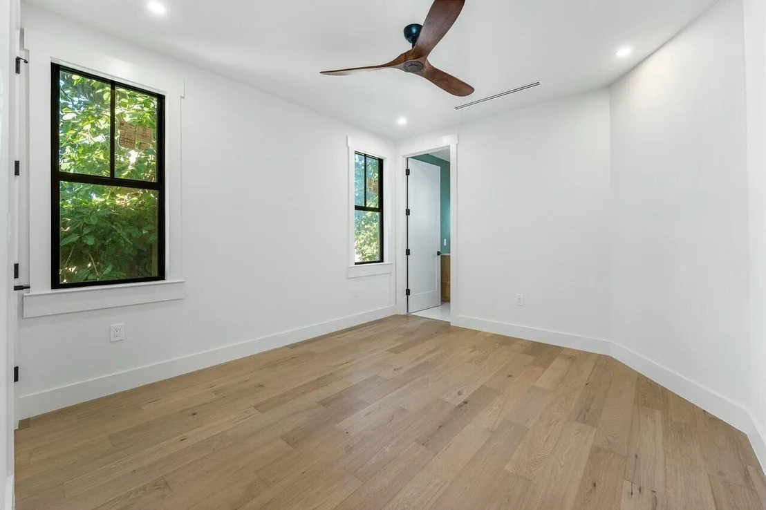 Photo of 338 Cornell Drive