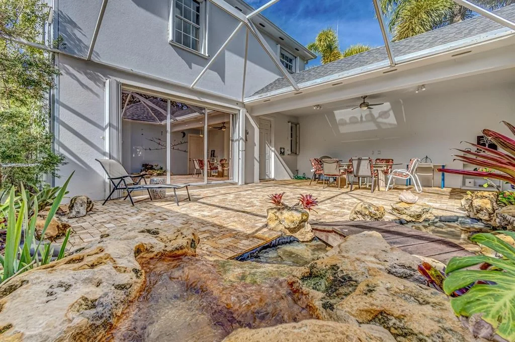 Photo of 185 Barbados Drive